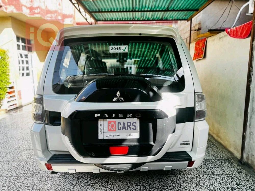 ميتسوبيشي باجيرو